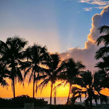 Sherry Frontenac Oceanfront Miami Beach Bagian luar foto