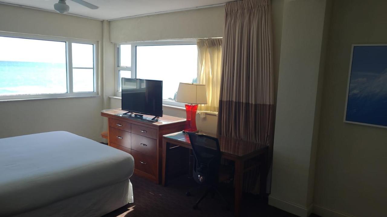 Sherry Frontenac Oceanfront Miami Beach Bagian luar foto